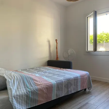 Valbonne, Avec Piscine Villa